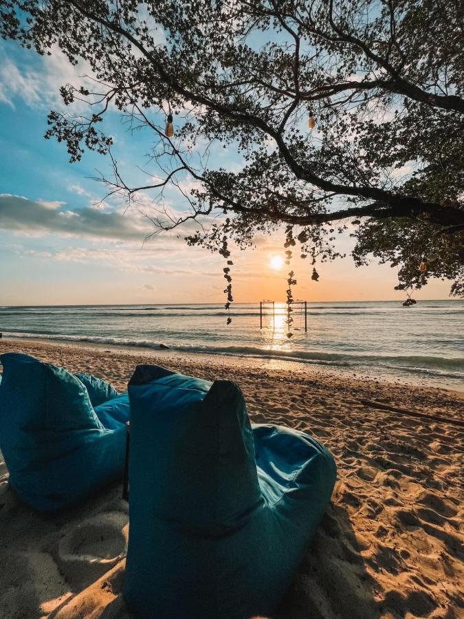 Taj Maza Sunset Villas ギリ・トラワンガン エクステリア 写真