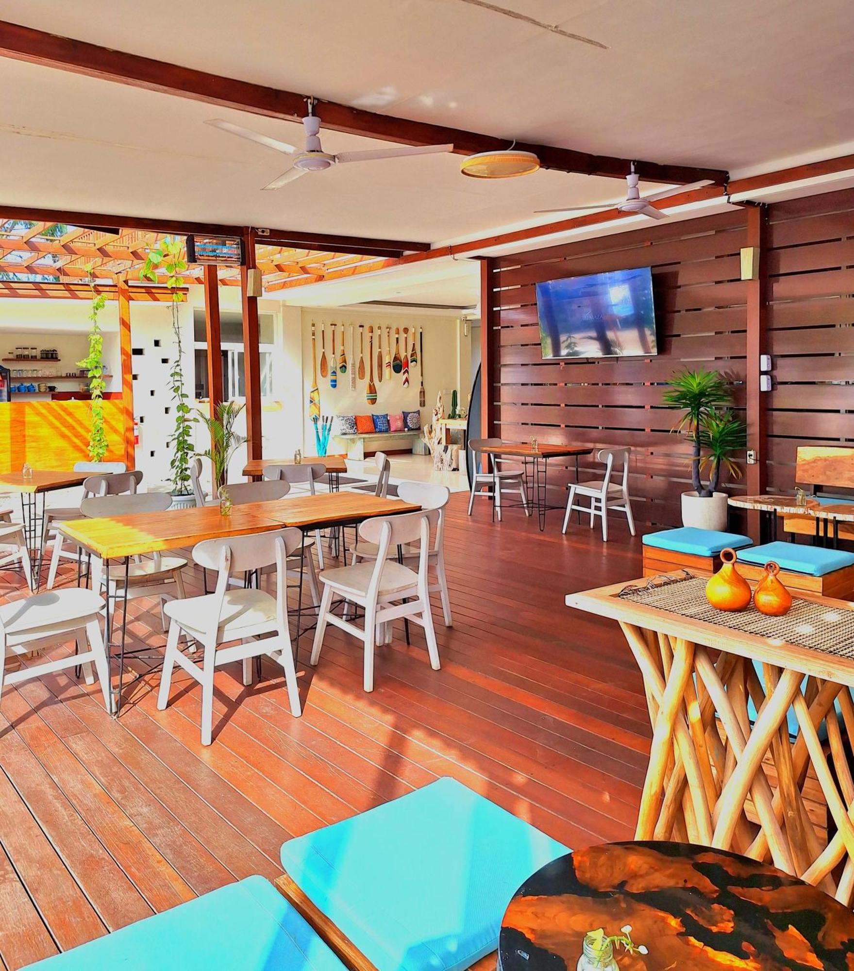 Taj Maza Sunset Villas ギリ・トラワンガン エクステリア 写真